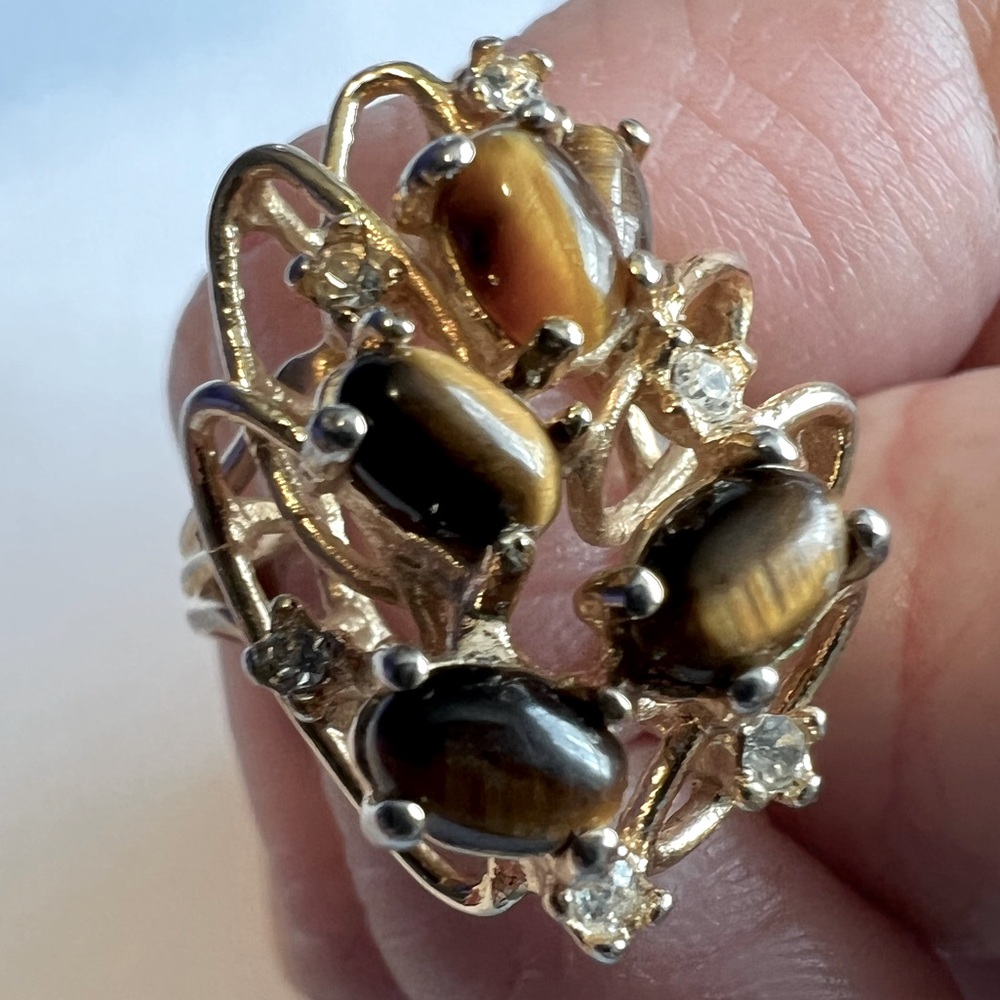Vintage ring tigers eye